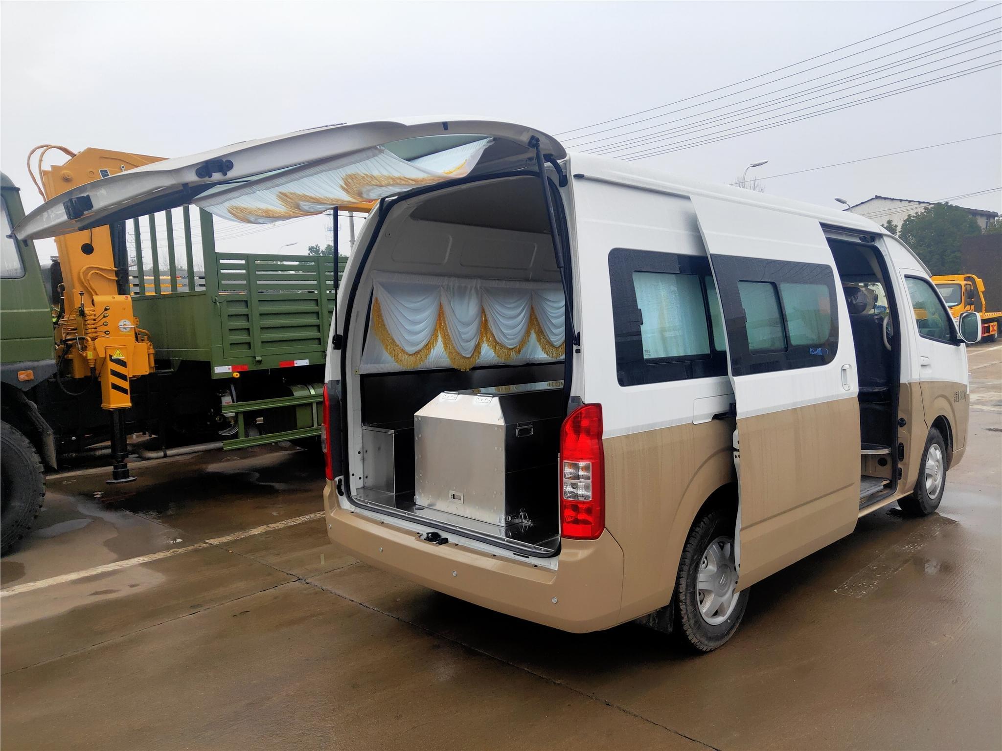 东兴市骨灰盒运输-安全护送,让思念延续